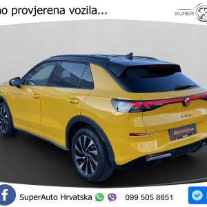 VW T-Roc 1.5 eTSI DSG R-Line 150 KS, ACC+360+KEY+GR SJED+HEAD+VIRT+LANE