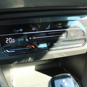VW Tiguan 2.0 TDi DSG Elegance *NAVIGACIJA, KAMERA, VIRTUAL*