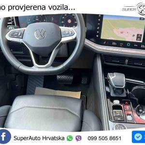 VW Touareg 3.0 TDI V6 4M Aut. Elegance 231 KS, PANO+MATRIX+ACC+GR SJED+KAM+PDC