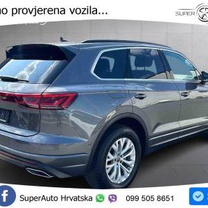 VW Touareg 3.0 TDI V6 4M Aut. Elegance 231 KS, PANO+MATRIX+ACC+GR SJED+KAM+PDC