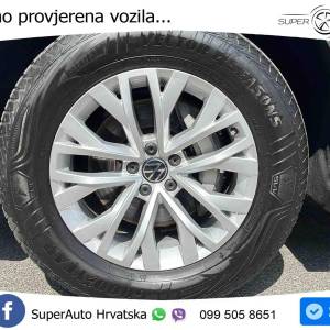 VW Touareg 3.0 TDI V6 4M Aut. Elegance 231 KS, PANO+MATRIX+ACC+GR SJED+KAM+PDC
