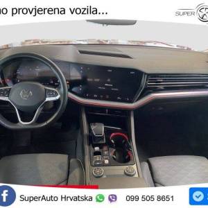 VW Touareg 3.0 TDI V6 4M Aut. Elegance 231 KS, MATRIX+ACC+4xGR SJED+KAM+ZRAČNI