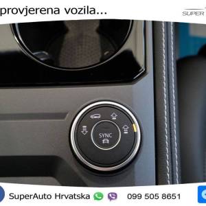 VW Touareg 3.0 TDI V6 4M Aut. 231 KS, LED+ACC+GR SJED+KAM+PDC