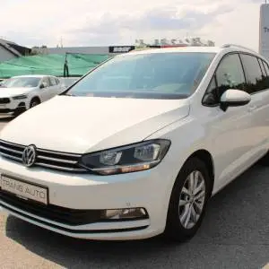 VW Touran 1.6 TDi DSG *NAVIGACIJA, KAMERA*