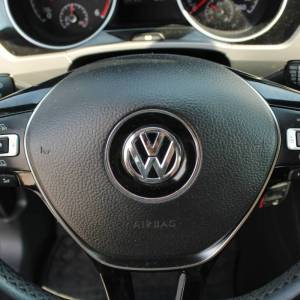 VW Touran 1.6 TDi DSG *NAVIGACIJA, KAMERA*