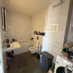 ZADAR - BELAFUŽA - Dvosoban stan na 1. katu s liftom, garažno mjesto - 68m2