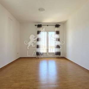 Zadar – Diklovac | Samostojeća kuća 630 m² s 4 stana, garažom i okućnicom
