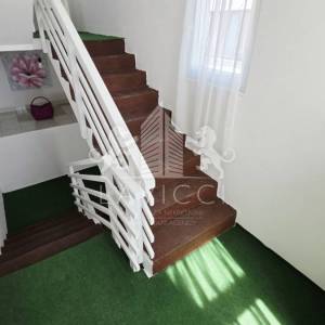 Zadar – Diklovac | Samostojeća kuća 630 m² s 4 stana, garažom i okućnicom