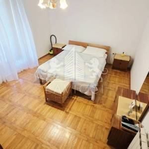 Zadar – Diklovac | Samostojeća kuća 630 m² s 4 stana, garažom i okućnicom