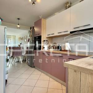 Zadar, Jazine – dvosoban stan 63 m² s pogledom na more