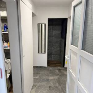 Zagreb-Kanal,adaptiran 1S stan 30m2 u prizemlju zgrade, blizina centra