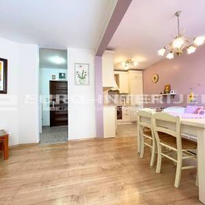 Zagreb, Malešnica, uređena garsonijera 34 m² lift ostava