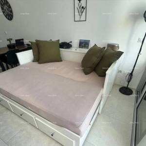 ZAMBRATIJA –  STAN 69 m²,  UZ MORE
