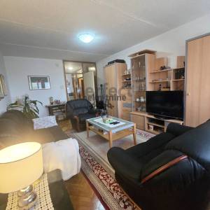Zapruđe-Bundek, 2-soban stan, 56m2, lift, 7.kat, pet friendly