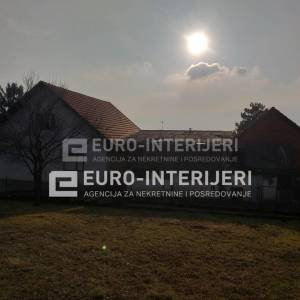 Zemljište Zagreb - Bizek - 2.289 m² s kućom za rušenje-bez provizije!