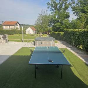 ZLATAR/EKSKLUZIVNI PRIVATNI RESORT/250 m²/1.895 m² PARCELE/BAZEN/JACUZZI
