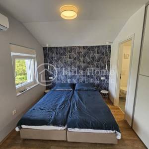 ZLATAR/EKSKLUZIVNI PRIVATNI RESORT/250 m²/1.895 m² PARCELE/BAZEN/JACUZZI