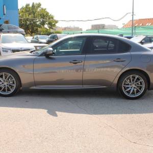 Alfa Romeo Giulia 2.2 Mjt 190KS AUTOMATIK *LED,NAVIGACIJA,KAMERA*