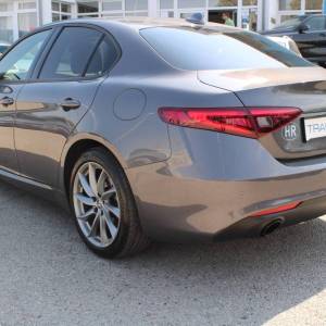 Alfa Romeo Giulia 2.2 Mjt 190KS AUTOMATIK *LED,NAVIGACIJA,KAMERA*