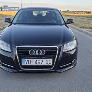 Audi A3 1.6 TDI | automatska klima | registriran do 2027