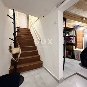 BAKAR - kuća u nizu, 75 m², pogled na more