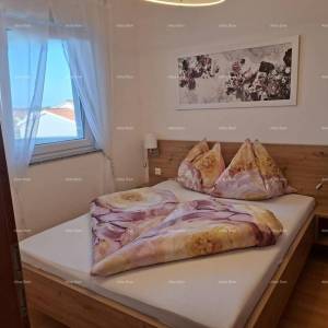 BARBARIGA, STAN S  PRIVATNIM PARKIRALIŠTEM