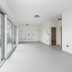 BAŠKA okolica - novogradnja, apartman s dvije spavaće sobe, terasa i dva parkirna mjesta