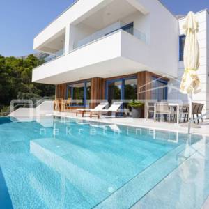 BAŠKA VODA | Luksuzna vila s 5★, SPA centrom i pogledom na more