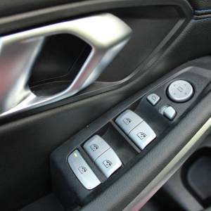 BMW serija 3 320d Xdrive ///M Paket *HEAD UP,LED,NAVIGACIJA,KAMERA 360* - nije uvoz