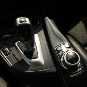 BMW serija 3 Touring 318d AUTOMATIK *LED,NAVIGACIJA* reg 5/2027