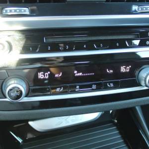 BMW X3 20d Xdrive AUTOMATIK ///M Paket *PANORAMA,HEAD UP,NAVI,KAMERA*