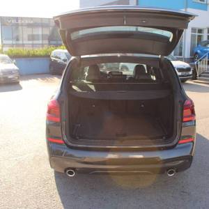 BMW X3 20d Xdrive AUTOMATIK ///M Paket *PANORAMA,HEAD UP,NAVI,KAMERA*