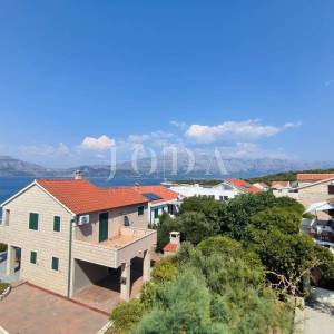 Brač kuća u Povljima