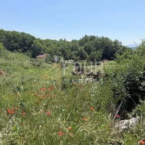 Bribir, građevinsko zemljište, 742m2