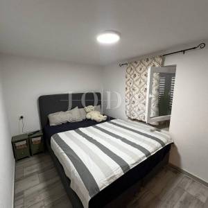 BRIBIR, kuća sa dva stana i okućnicom