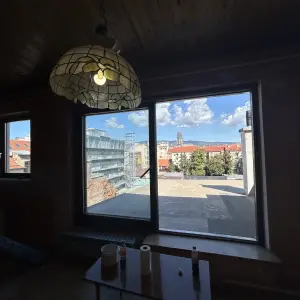 CENTAR - Dvoetažni 5-soban stan za adaptaciju 120 m2 s pogledom!