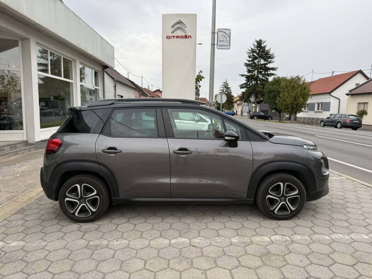 Citroën C3 Aircross FEEL PureTech 110 - UREDAN, BOGATA OPREMA, NAV.