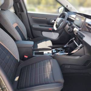 Citroën C3 Aircross PLUS HYBRID 145 AUTOMATIC