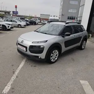 CITROEN C4 CACTUS FEEL BlueHDi 100ks MOGUČNOST ZAMJENE