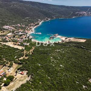 Cres, Martinšćica - građevinsko zemljište, 1962m2