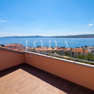Crikvenica dvoetažni stan