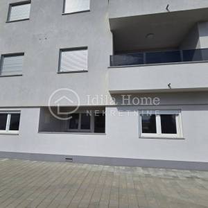 Crikvenica/trosoban apartman 80m2/PRILIKA!