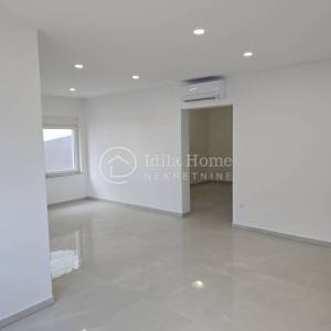 Crikvenica/trosoban apartman 80m2/PRILIKA!