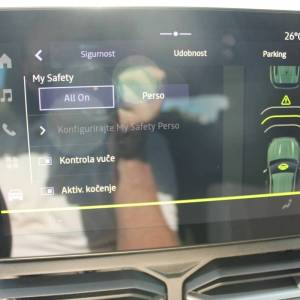 Dacia Duster 1.2 TCe 130 *NAVIGACIJA,KAMERA* - nije uvoz