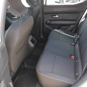 Dacia Duster 1.2 TCe 130 *NAVIGACIJA,KAMERA* - nije uvoz