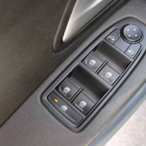 Dacia Duster 1.2 TCe 130 *NAVIGACIJA,KAMERA* - nije uvoz
