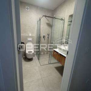DVOETAŽNI STAN 144,70 m² | PRIVATNI BAZEN, VELIKI VRT I 3 SPAVAĆE SOBE