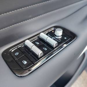 Geely Starray EM-i 1.5 PHEV 7DCT MAX