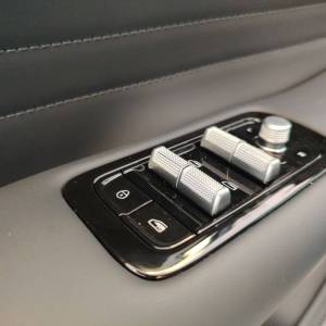 Geely Starray EM-i PRO 1.5 GAS PHEV A/T FWD 