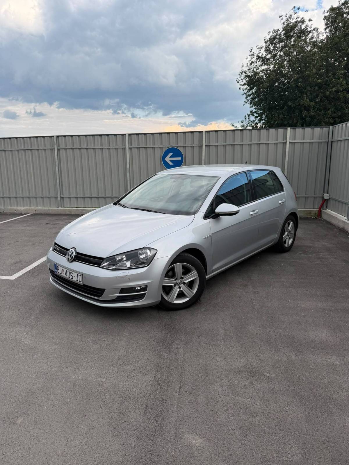 Golf 7 1,6 TDI 2015god. Registriran 1god.